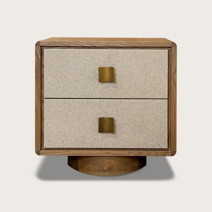 Minna Bedside