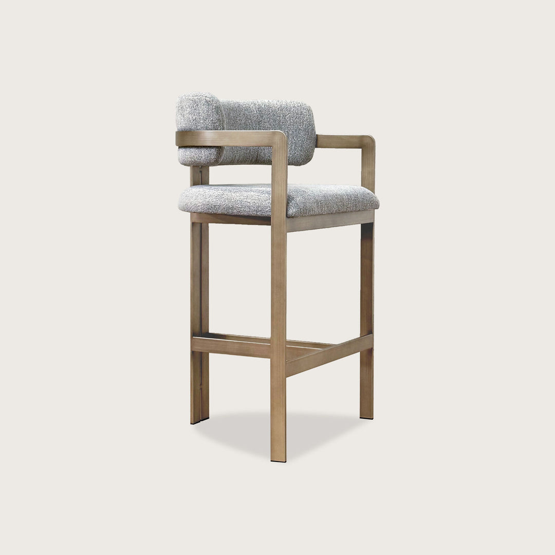 Claude Barstool