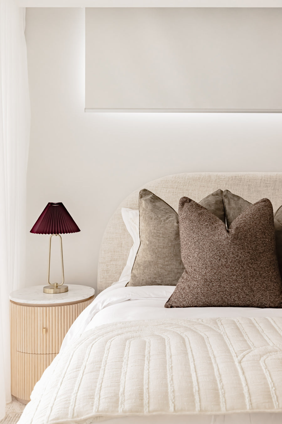 Allure Bedside
