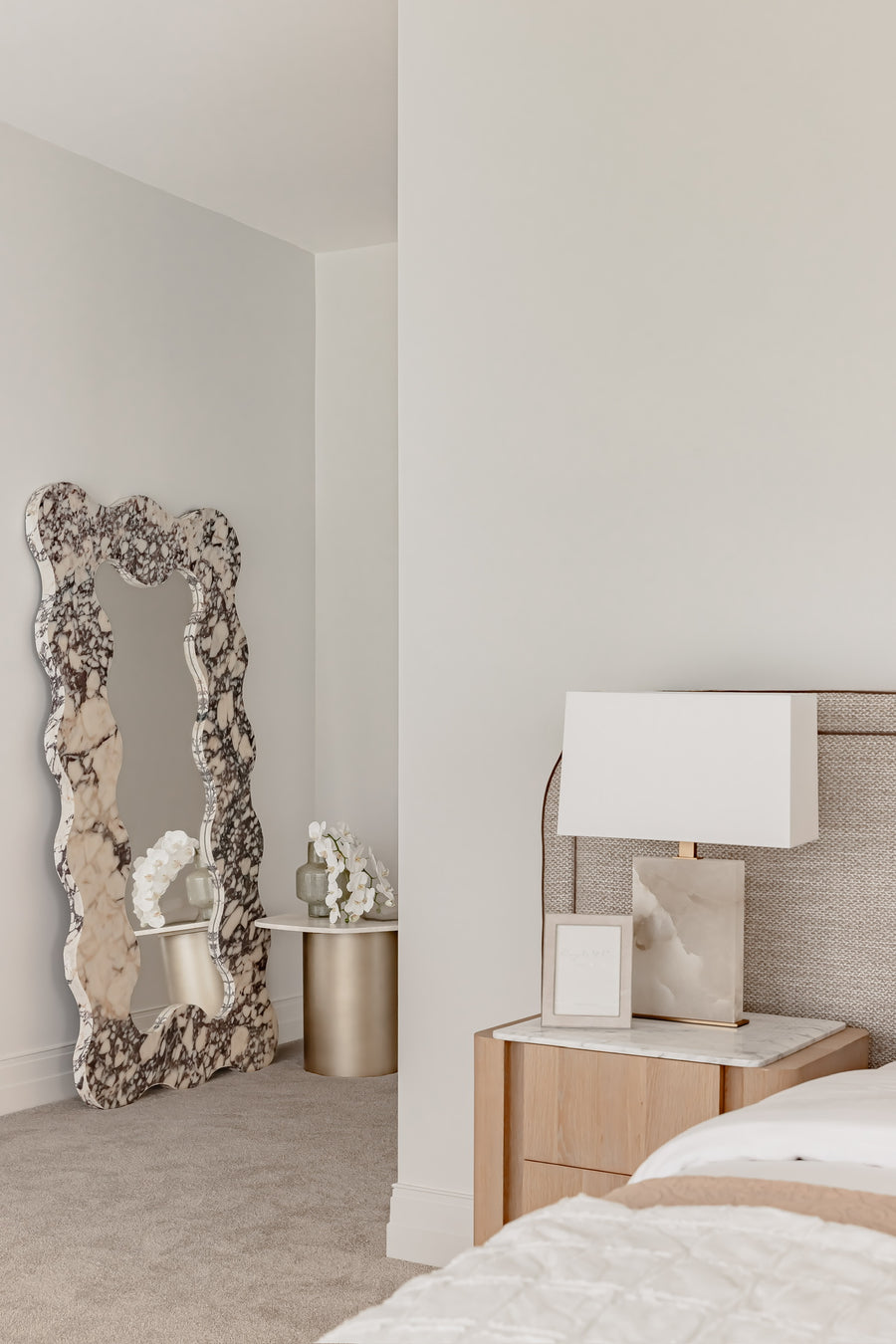 Valentine Bedside
