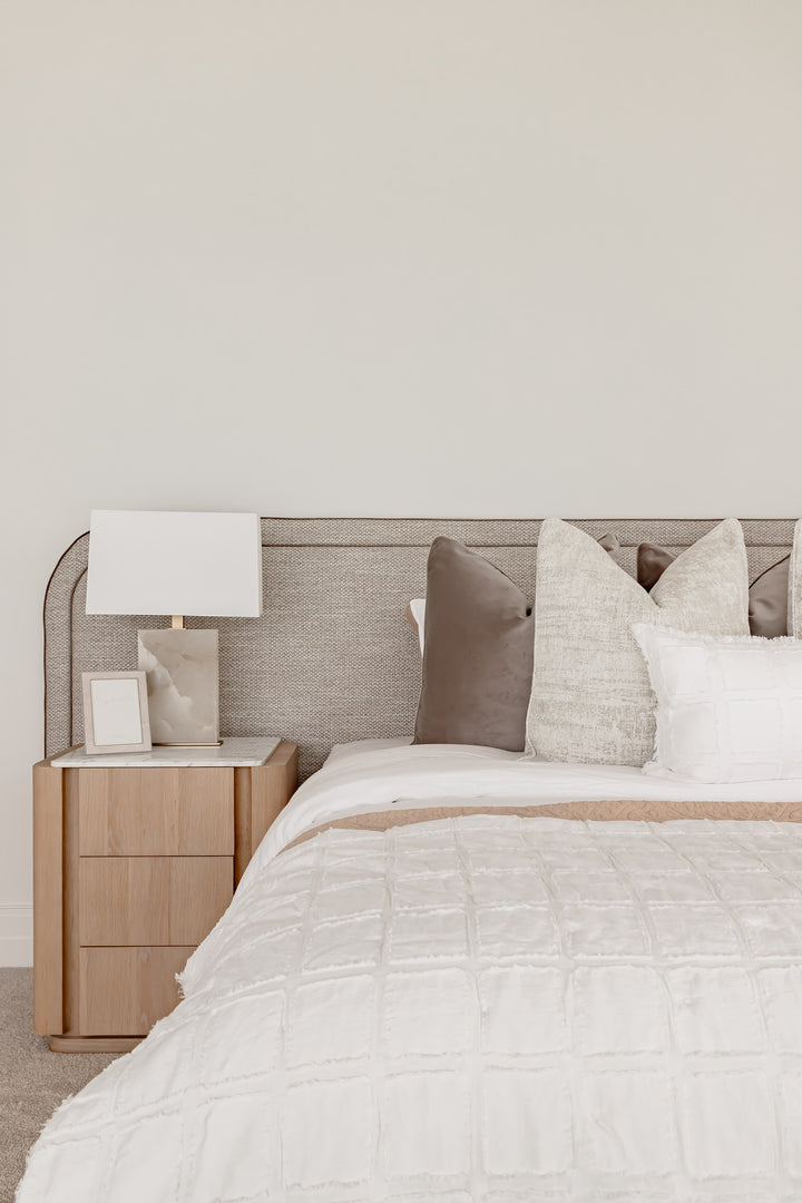 Valentine Bedside
