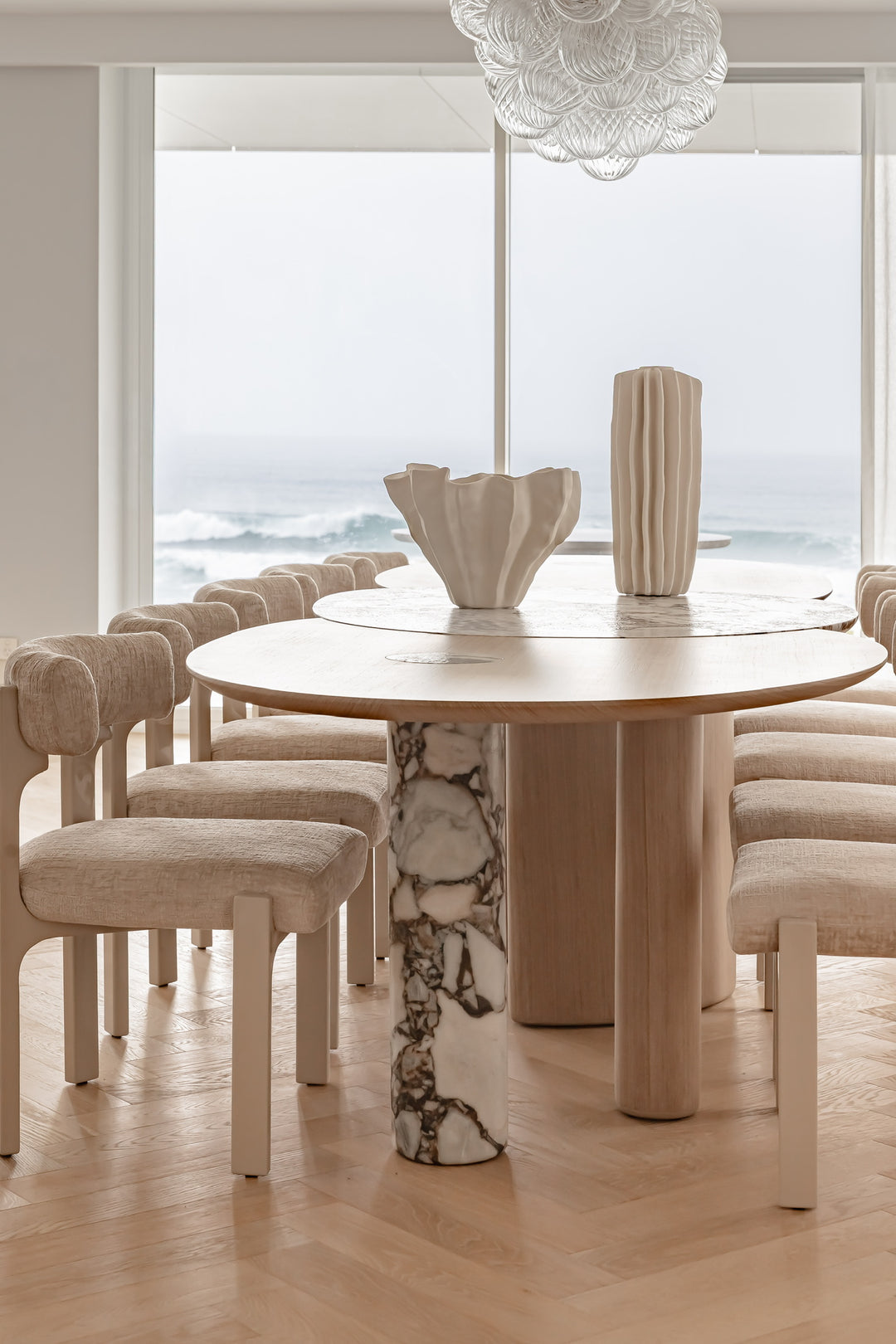 Xander Dining Table - Oak