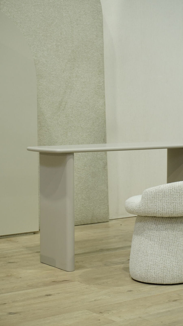Giselle Ottoman