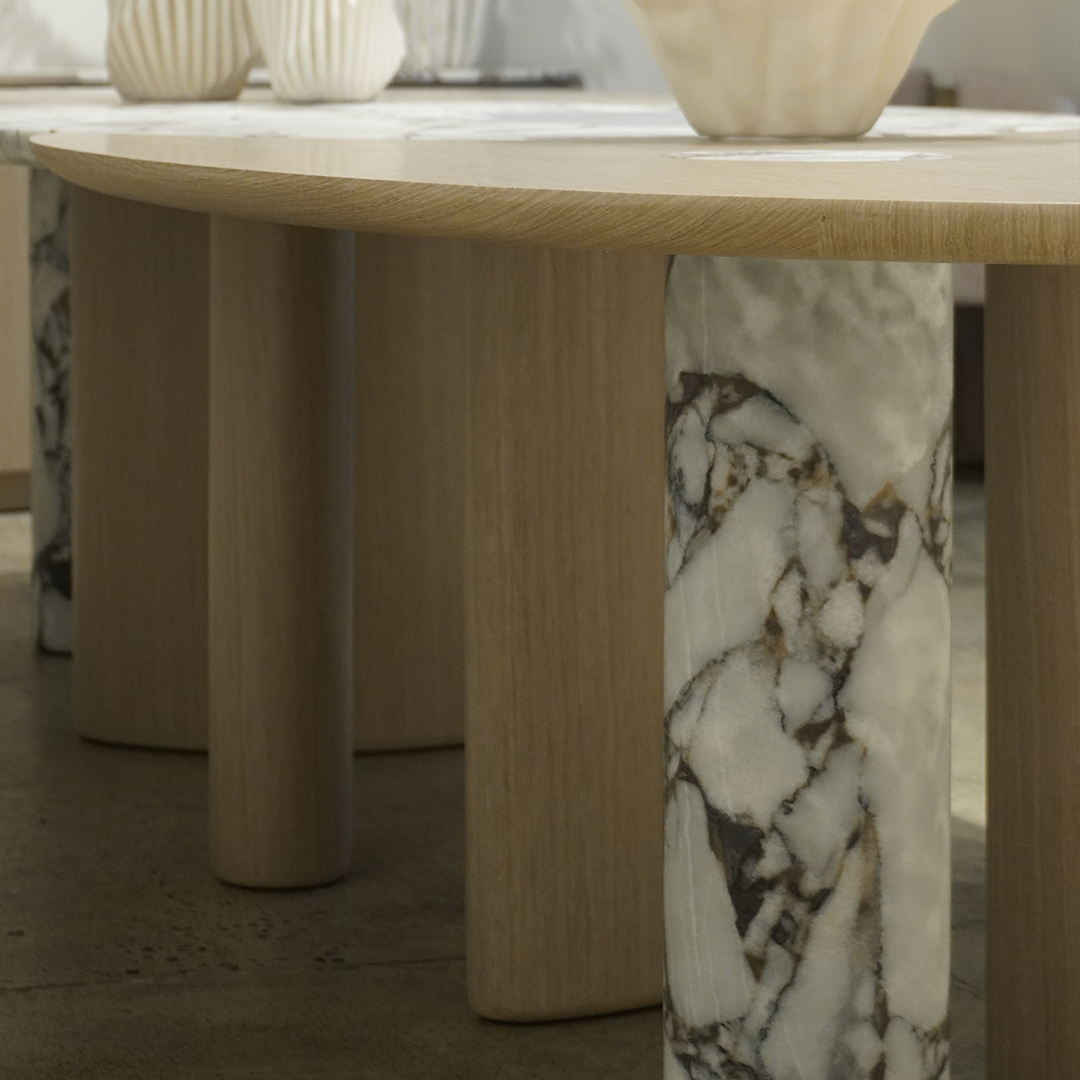 Xander Dining Table